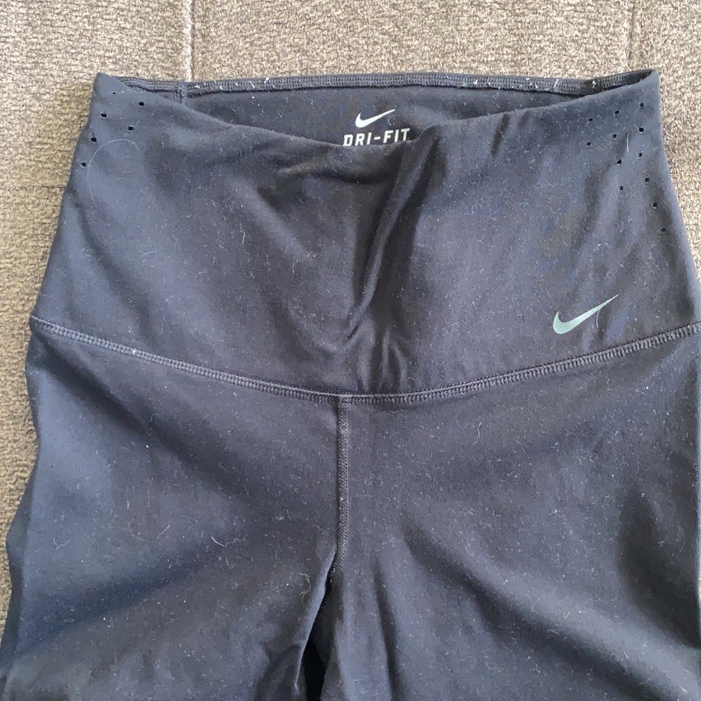 Nike dri fit leggings